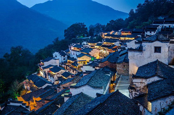 篁岭夜景.jpg