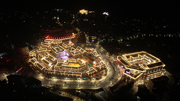 马帮文化街区夜景4.JPG