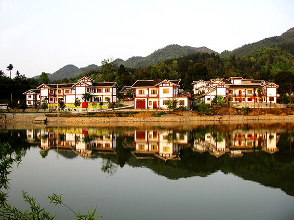 图片5：田家沟黔北民居.jpg