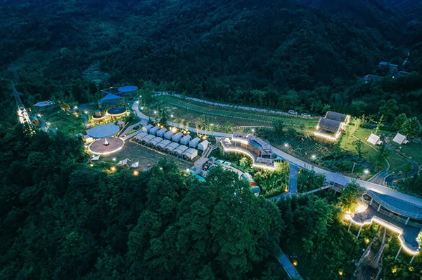 熊猫香山夜景图片7.jpg