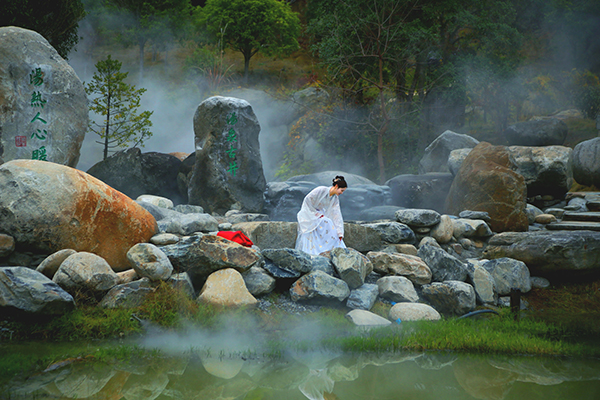 汤里温泉.JPG