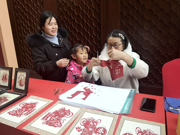 图片2.3大坊桥村民宿手工展示.jpg
