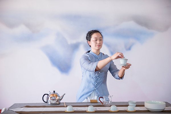 华盛山庄-茶艺.jpg