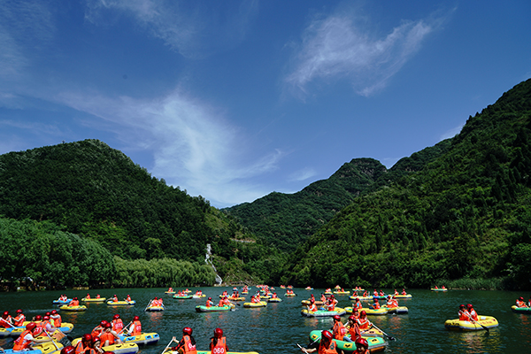 康辉 刘秀湖上泛歌声 13934385099 山西运城.JPG