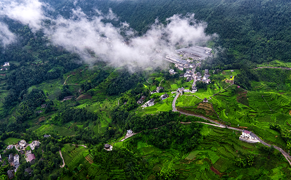 9、景区全景.jpg