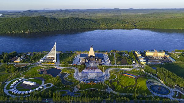 13.景区全景.jpg