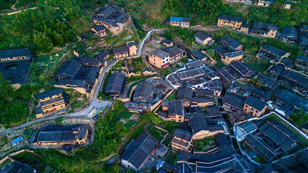 桂峰村鸟瞰图郑成乐桂峰作品DJI_0098.jpg