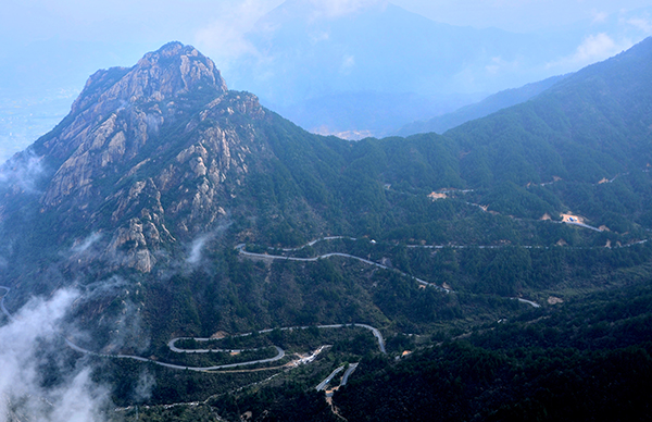 皖浙天路-绩溪至荆州必经之路山云岭沿途风景.JPG