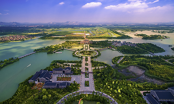 1潘安湖全景.jpg